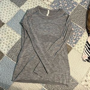 Lululemon - grey - long sleeve - size 12